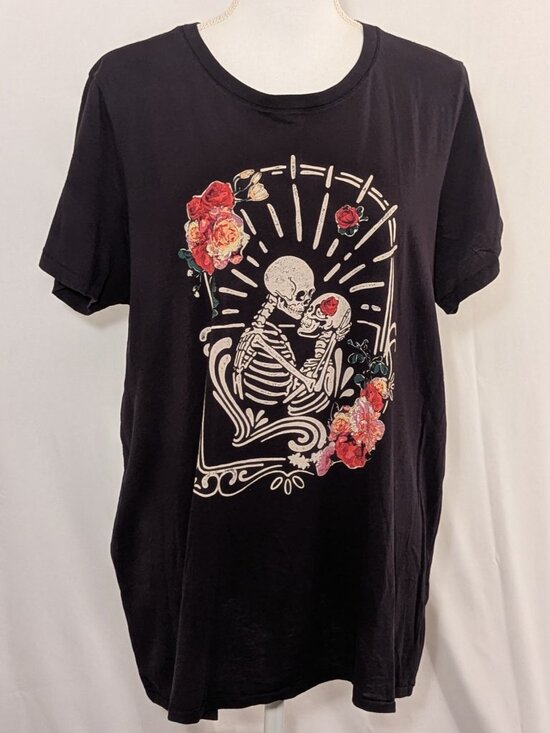 torrid Tops - Torrid Gently Used Black Forever Collage Vintage Crew Neck Tee Sz 1 Classic Fit
